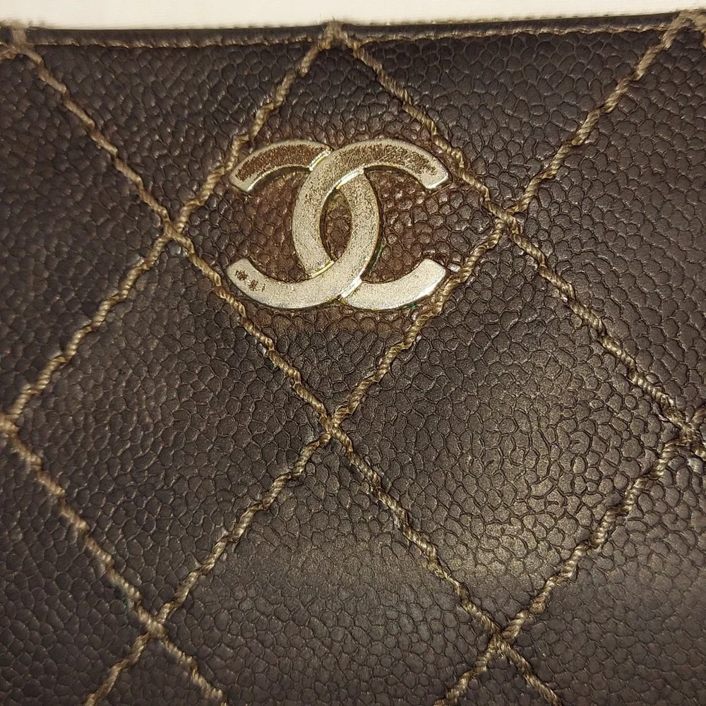 Chanel Wild Stitch Chocolate Brown long zip wallet🤎🤎 Authentic!